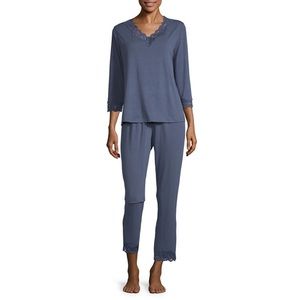 NWT Liz Claiborne 2-Piece Knit Capri Pajama Set